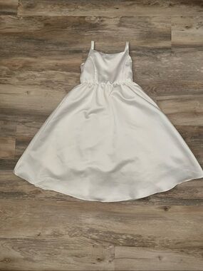 David’s Bridal Flower girl dress 5